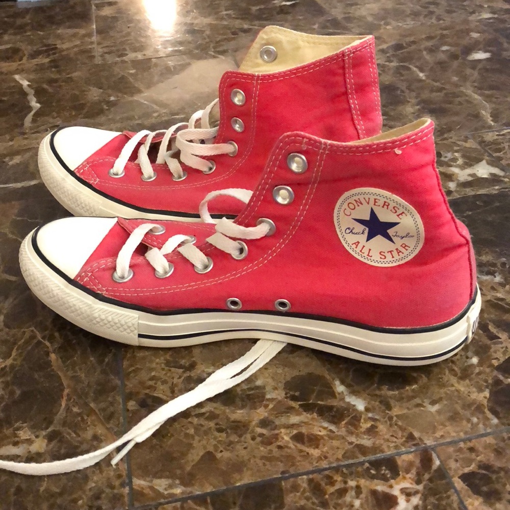 Converse Chuck Taylor All Star Hi Top Sneaker.